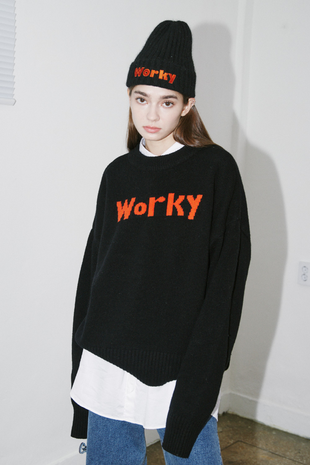 Black Worky Wool Blended Sweater